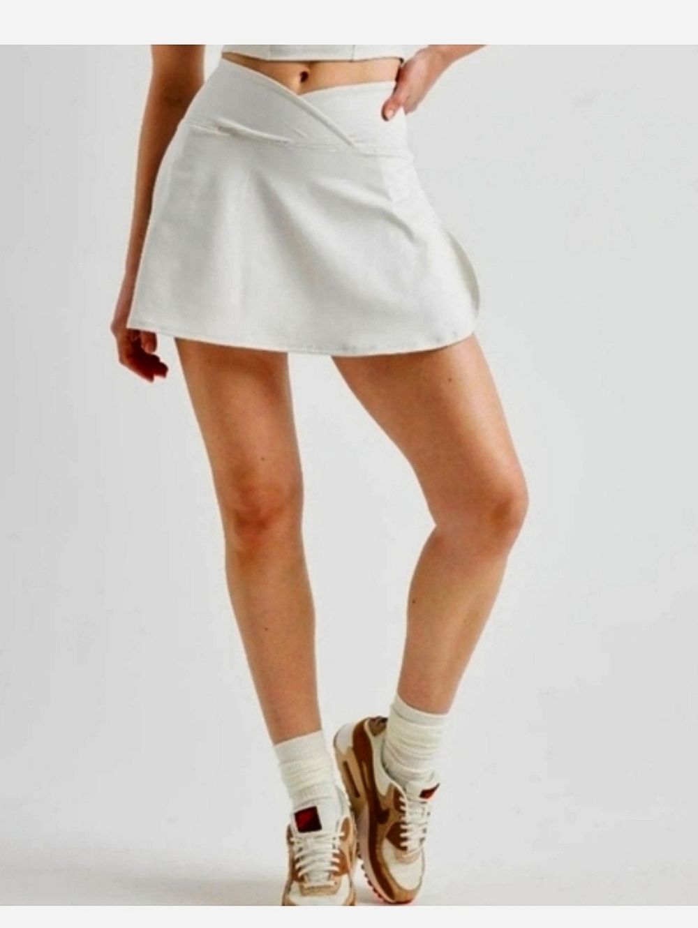 Sincerely Jules White V-waist Athletic Skort Orange Side Stripe Sz L Athleisure